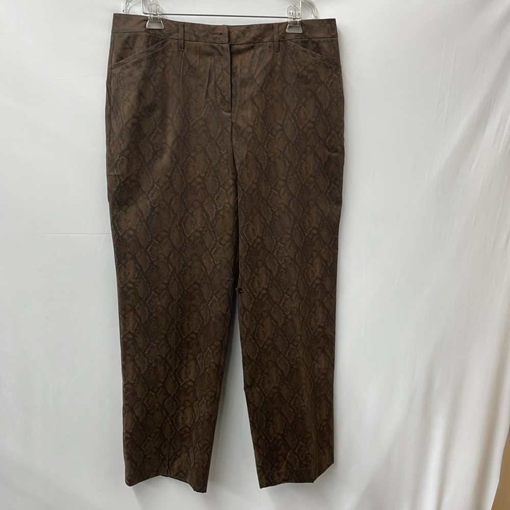 Peck & Peck Weekend style in brown snake skin print, straight leg size 16